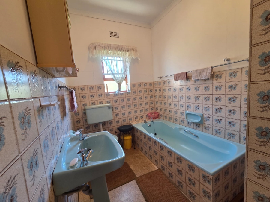 2 Bedroom Property for Sale in Kleinmond Western Cape